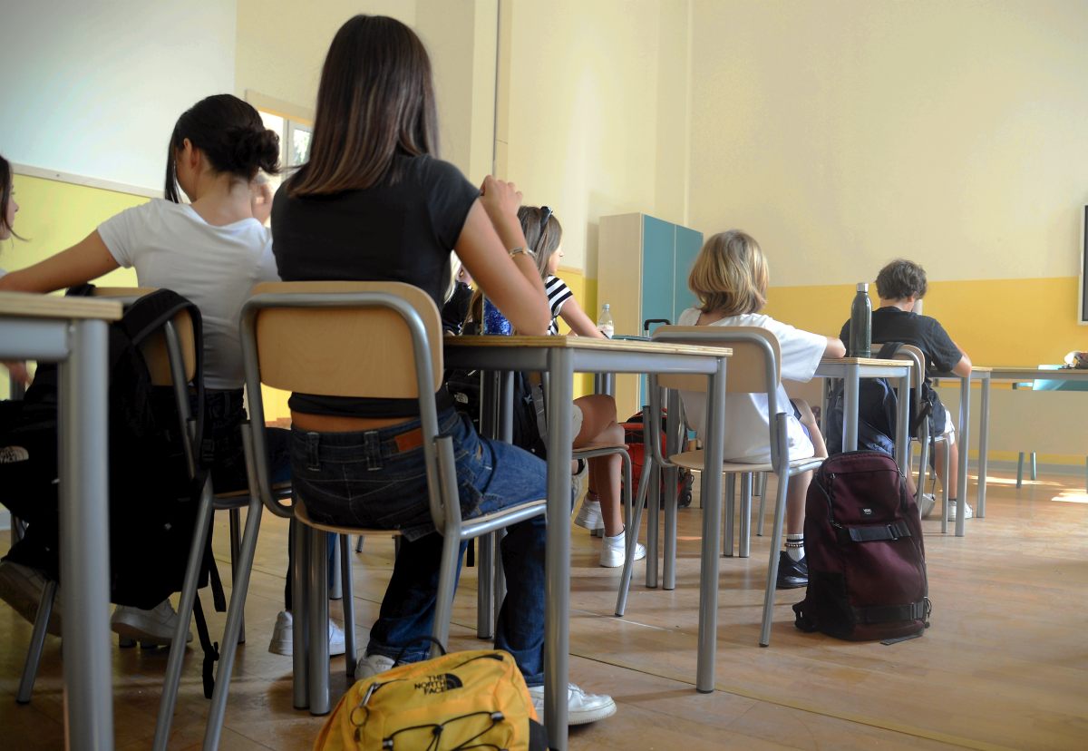 Scuola, Italia deferita alla Corte Ue per abuso di contratti a termine Scuola, Italia deferita alla Corte Ue per abuso di contratti a termine