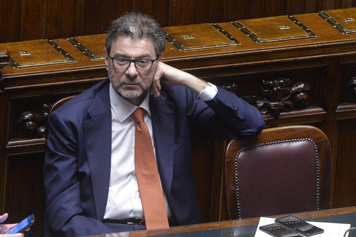 Giorgetti “Il Piano strutturale di bilancio è ambizioso ma realistico” Giorgetti “Il Piano strutturale di bilancio è ambizioso ma realistico”