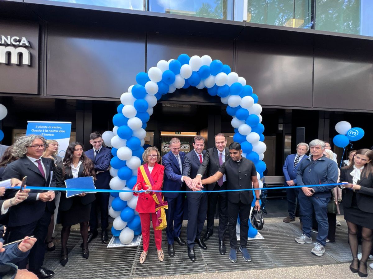 Banca Mediolanum inaugura a Roma l’8° ufficio dei consulenti finanziari Banca Mediolanum inaugura a Roma l’8° ufficio dei consulenti finanziari