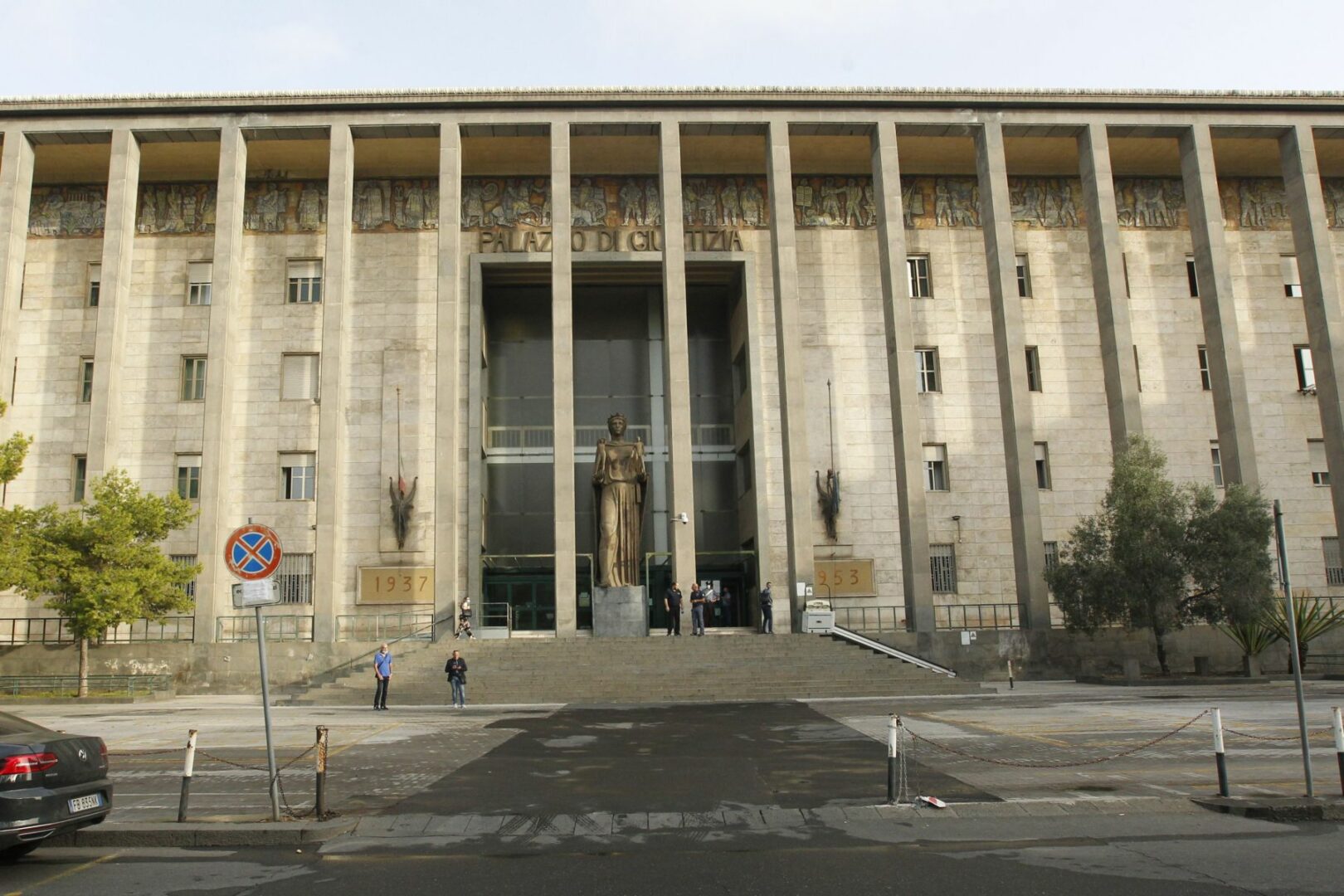 Il Tribunale di Catania annulla trattenimento di un migrante “Egitto non sicuro” Il Tribunale di Catania annulla trattenimento di un migrante “Egitto non sicuro”