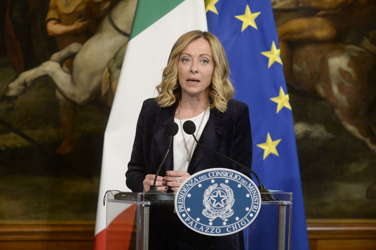 Nassiriya, Meloni “Tremendo attentato, l’Italia non dimentica” Nassiriya, Meloni “Tremendo attentato, l’Italia non dimentica”