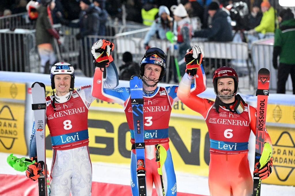Clement Noel vince il primo Slalom di Cdm a Levi Clement Noel vince il primo Slalom di Cdm a Levi