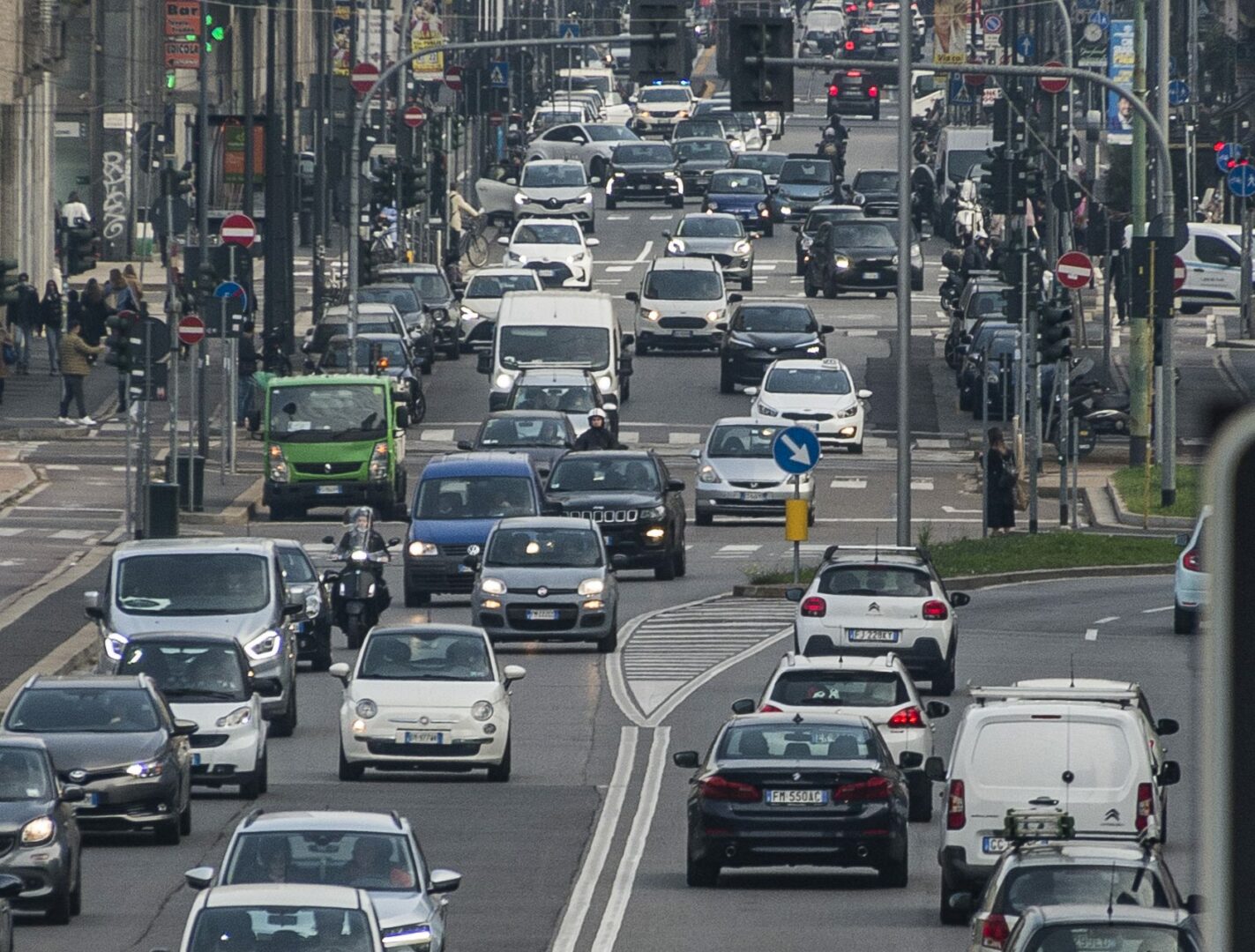 Via libera dal Senato, il nuovo Codice della Strada è legge Via libera dal Senato, il nuovo Codice della Strada è legge