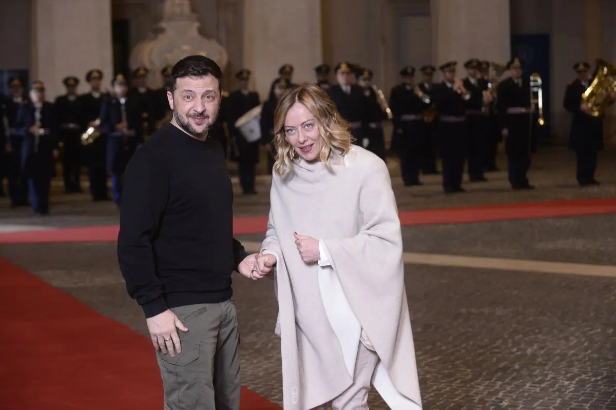 Meloni ribadisce a Zelensky il sostegno dell’Italia all’ucraina Meloni ribadisce a Zelensky il sostegno dell’Italia all’ucraina