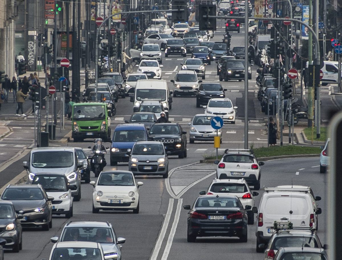 Automotive, in Italia metà delle aziende non prevede nuovi investimenti Automotive, in Italia metà delle aziende non prevede nuovi investimenti