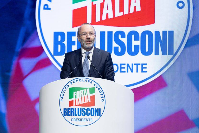 Weber “I populisti vogliano un’Europa più debole”