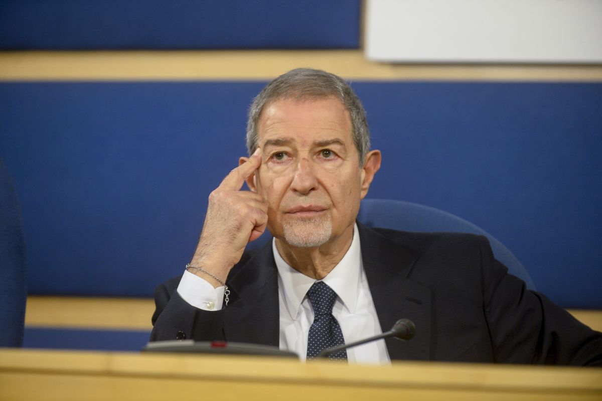 Musumeci “Il valore dell’economia del mare supera i 170 miliardi” Musumeci “Il valore dell’economia del mare supera i 170 miliardi”