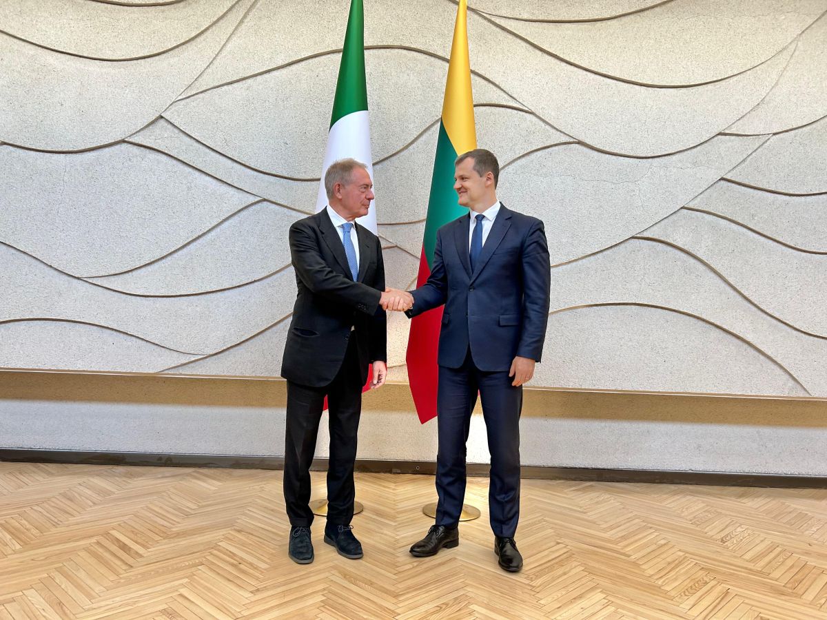 Italia-Lituania, Urso “Intesa su riforme della politica industriale Ue” Italia-Lituania, Urso “Intesa su riforme della politica industriale Ue”