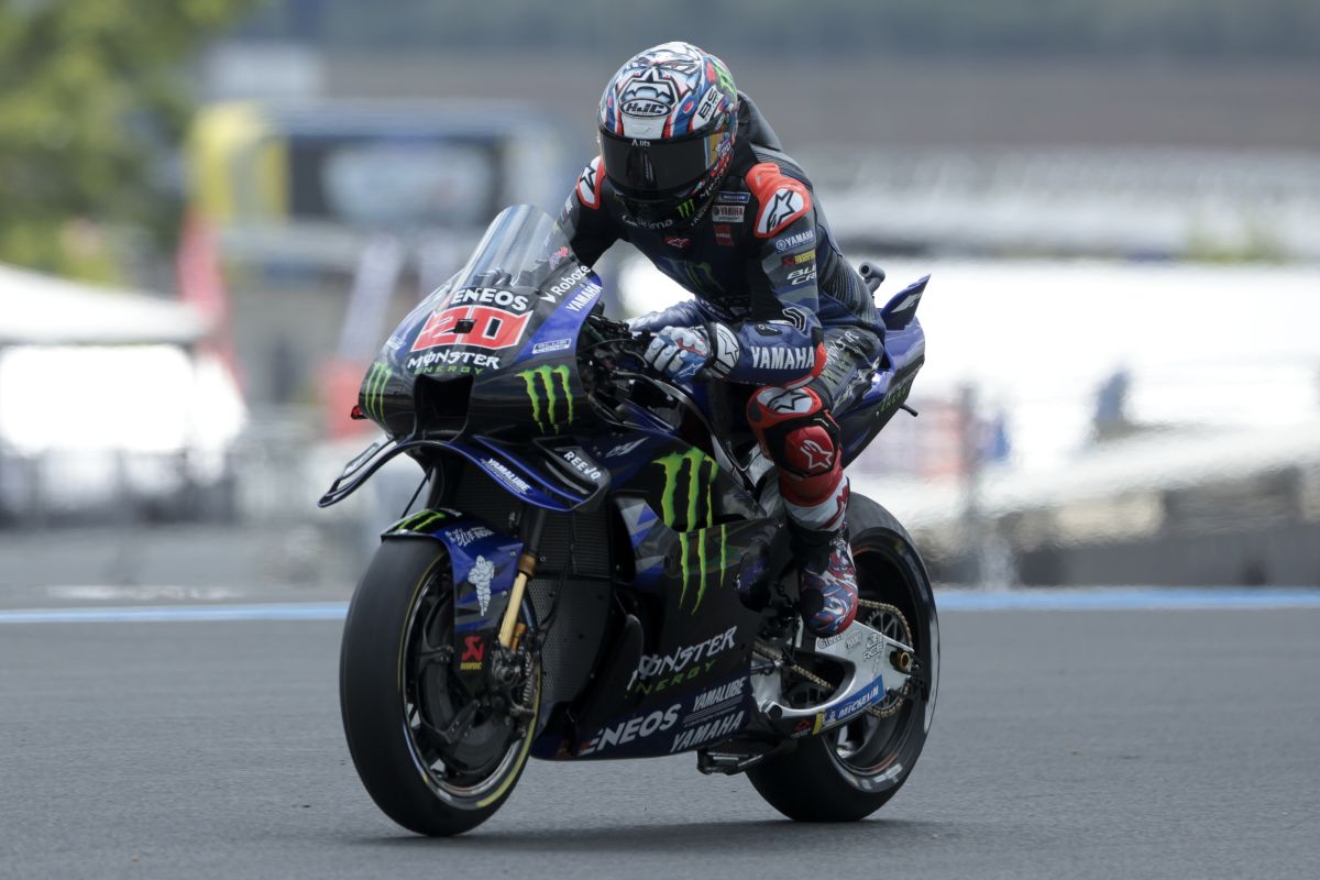 Quartararo in pole a Le Mans davanti ai fratelli Marquez Quartararo in pole a Le Mans davanti ai fratelli Marquez