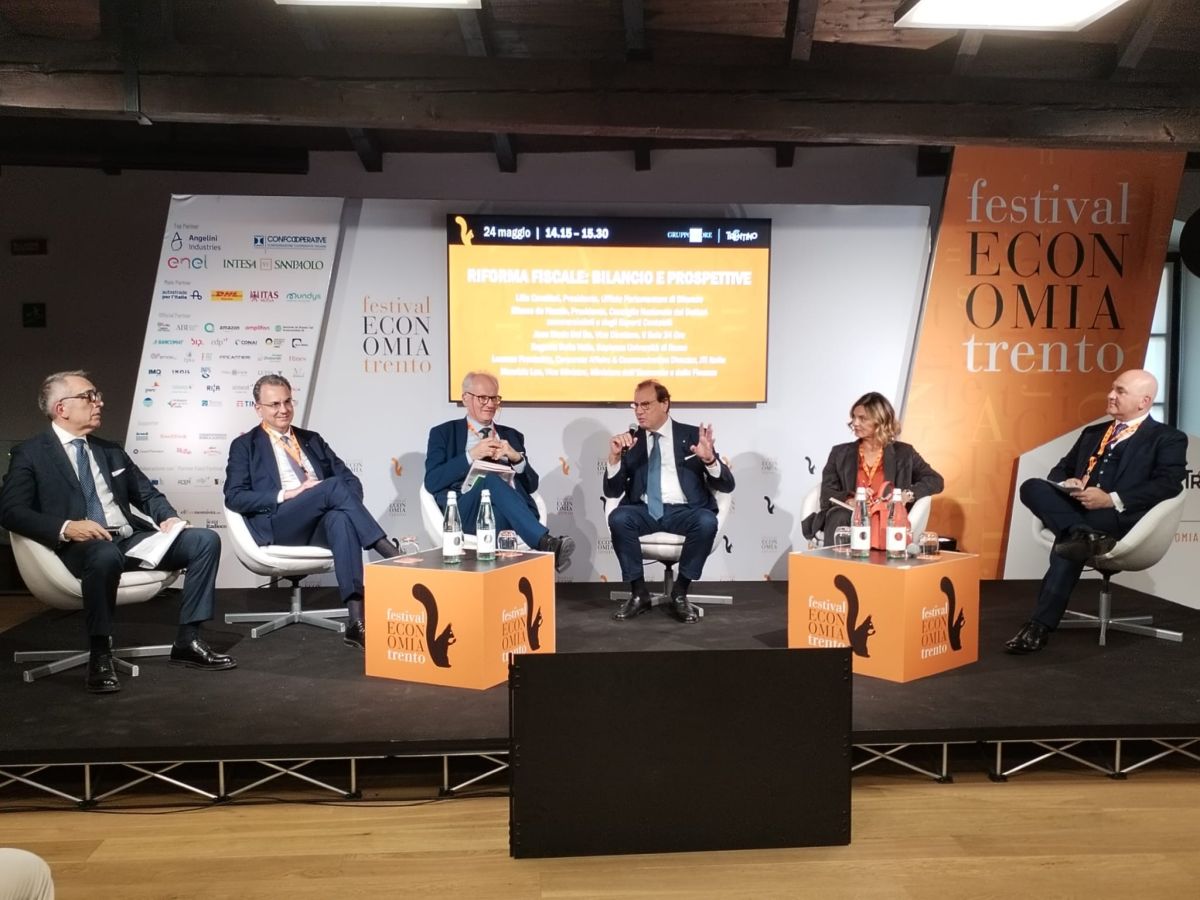 Festival Economia, Fronteddu (JTI) “Garantire semplificazione normativa” Festival Economia, Fronteddu (JTI) “Garantire semplificazione normativa”