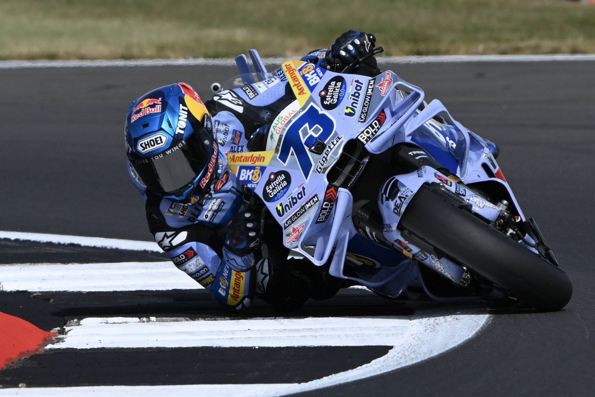 Alex Marquez vince Sprint a Silverstone, Marc 2° e Bagnaia 6° Alex Marquez vince Sprint a Silverstone, Marc 2° e Bagnaia 6°
