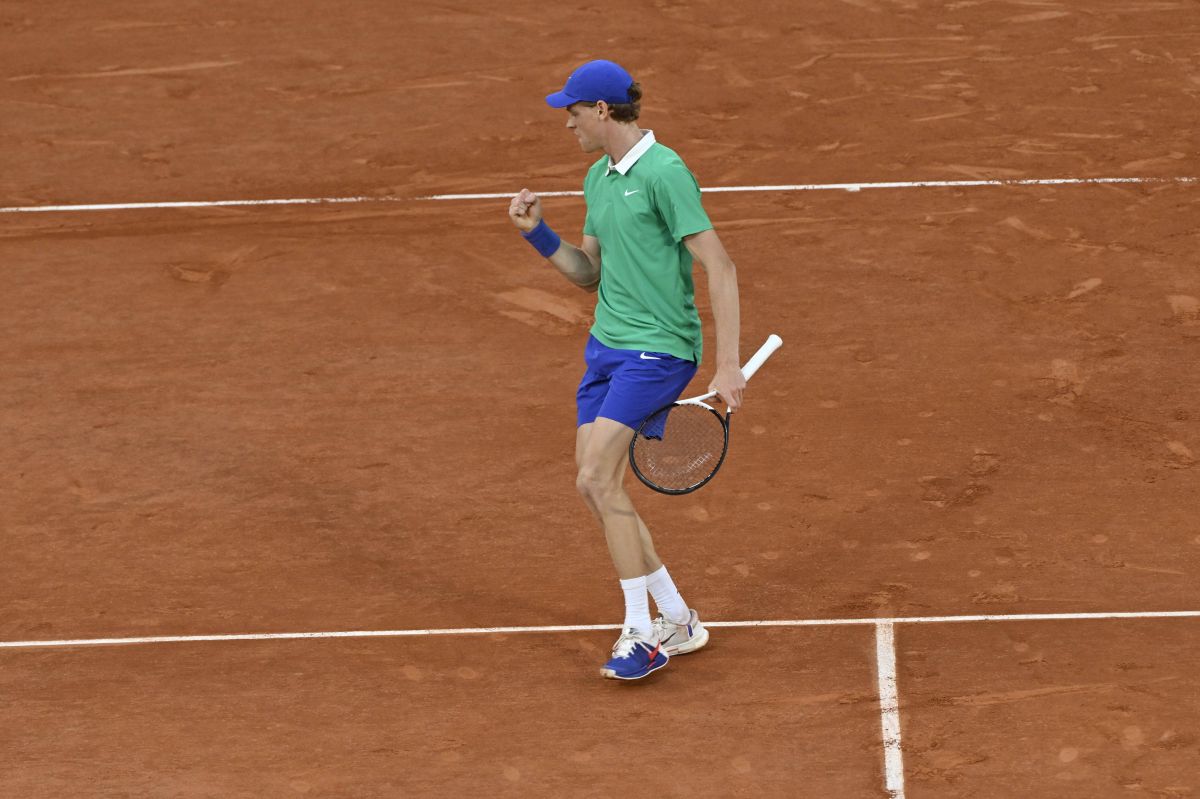 Sinner travolge anche Rublev, quarti a Parigi contro Bublik Sinner travolge anche Rublev, quarti a Parigi contro Bublik