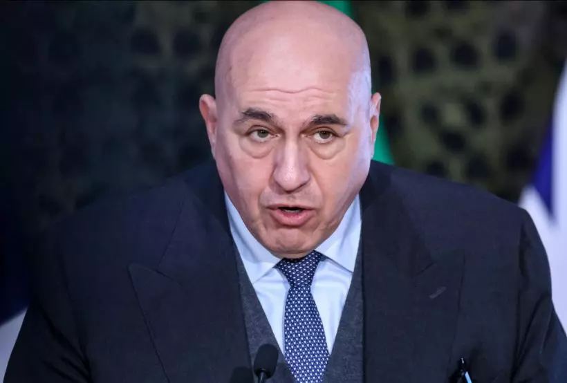 Crosetto “Militari italiani in Iraq, Kuwait e Qatar sono al sicuro” Crosetto “Militari italiani in Iraq, Kuwait e Qatar sono al sicuro”