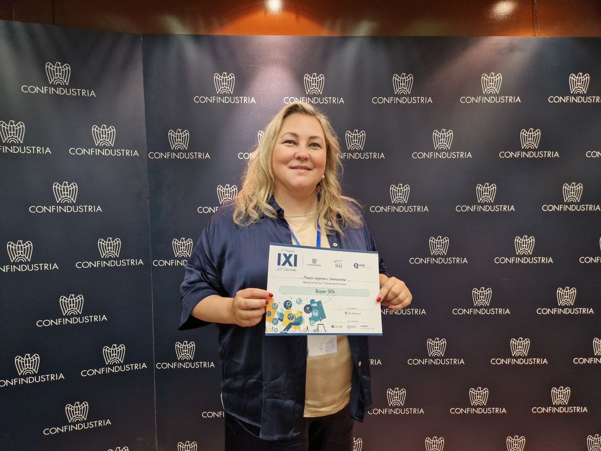 Confindustria premia Bayer Pharma Italia per l’impegno nella formazione Confindustria premia Bayer Pharma Italia per l’impegno nella formazione