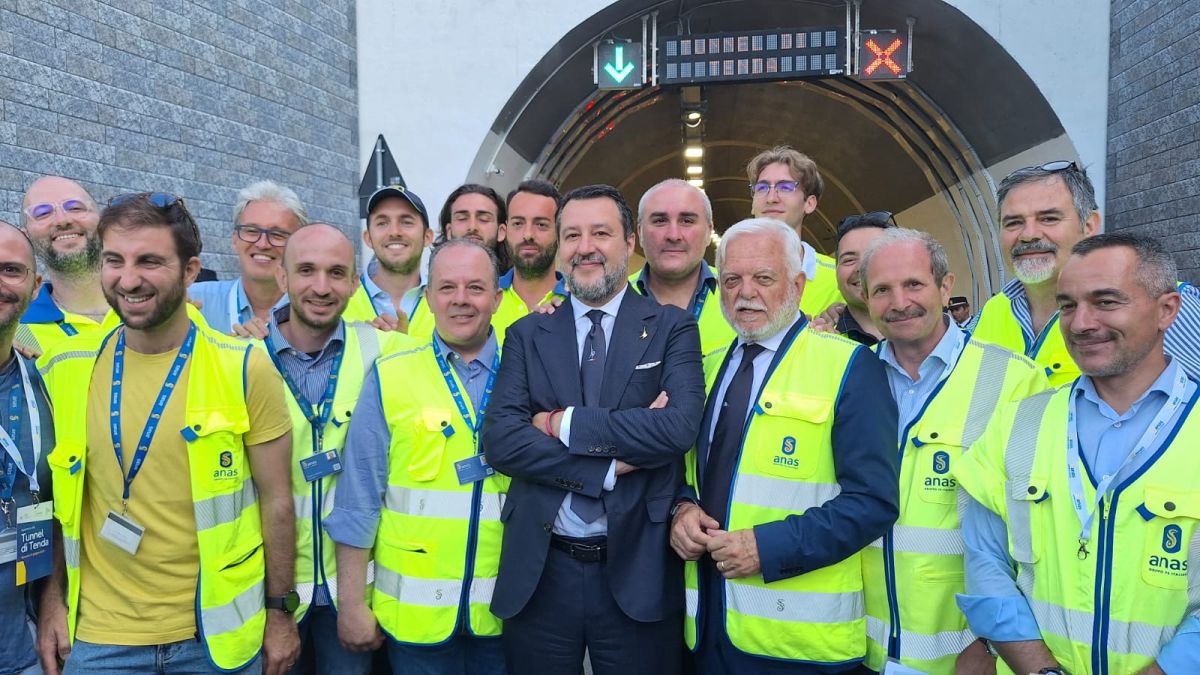 Anas, cerimonia di apertura per il nuovo tunnel di Tenda Anas, cerimonia di apertura per il nuovo tunnel di Tenda