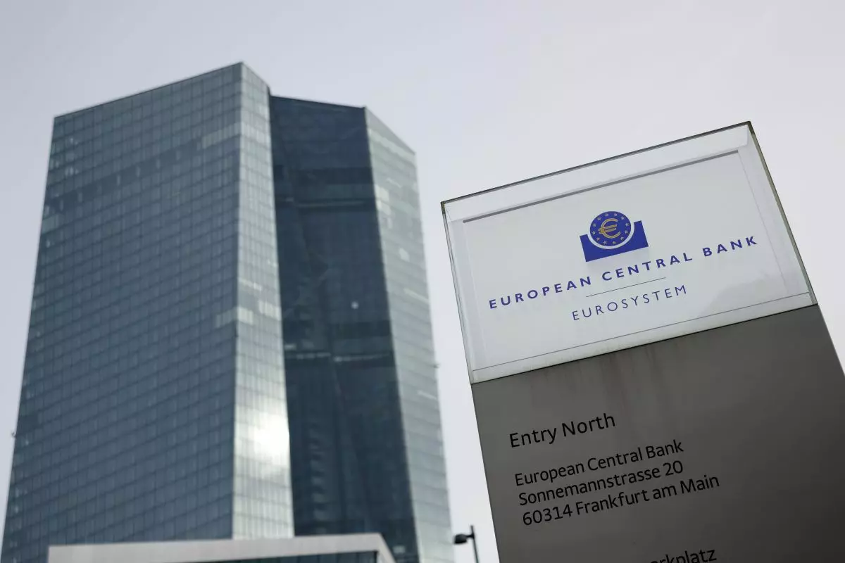 Bce “Per i tassi si terrà conto anche di rischi e incertezza” Bce “Per i tassi si terrà conto anche di rischi e incertezza”