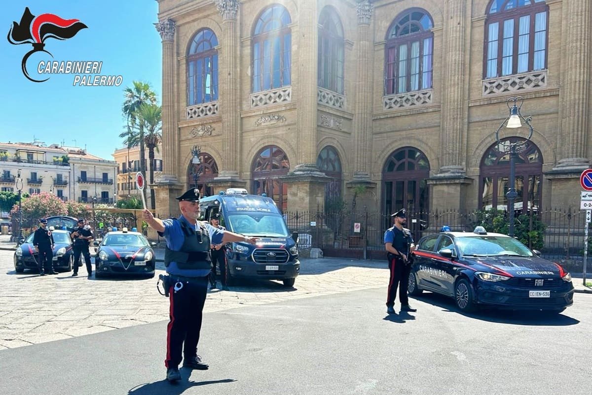 Mafia, 29 misure cautelari contro esponenti mandamento di Palermo Mafia, 29 misure cautelari contro esponenti mandamento di Palermo