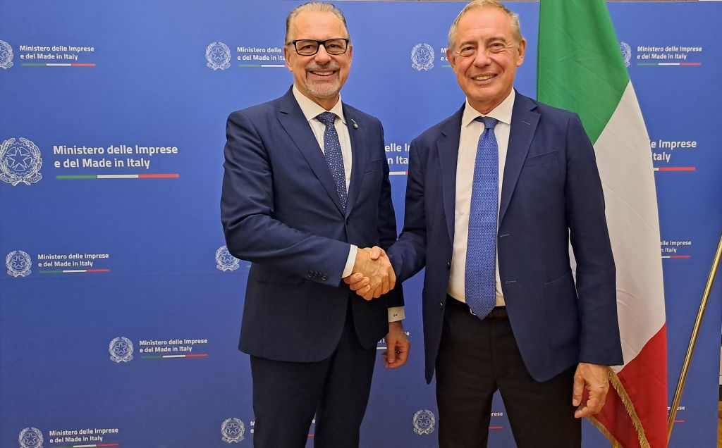 Spazio, Urso incontra dg Esa Aschbacher “Italia protagonista” Spazio, Urso incontra dg Esa Aschbacher “Italia protagonista”