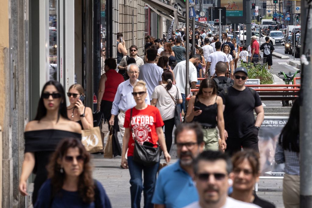 Confcommercio-Censis, l’incertezza riduce la fiducia delle famiglie Confcommercio-Censis, l’incertezza riduce la fiducia delle famiglie