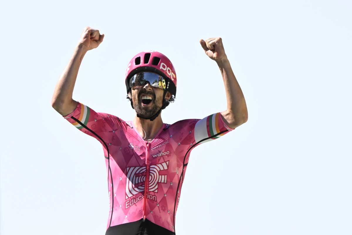 Healy trionfa nella 6^ tappa del Tour, maglia gialla a Van der Poel Healy trionfa nella 6^ tappa del Tour, maglia gialla a Van der Poel