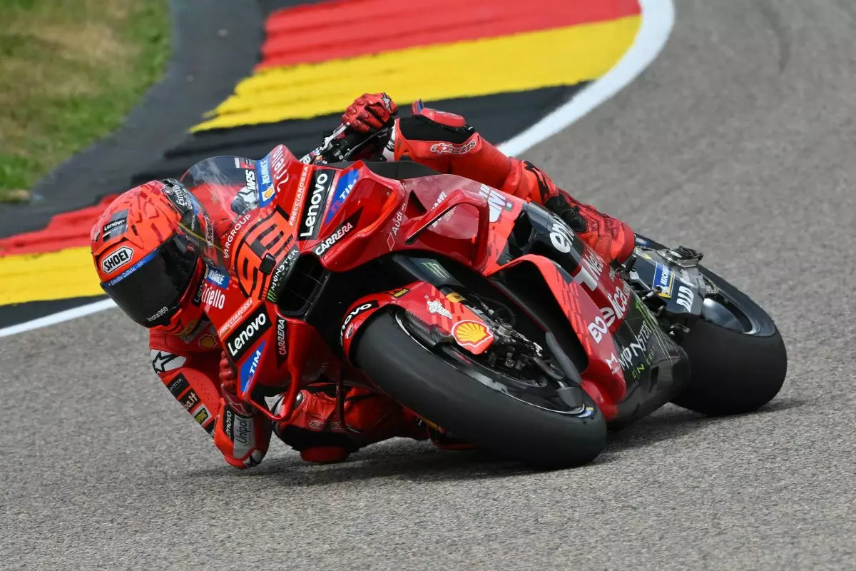 Marc Marquez vola nella practice di Brno, Martin 5° al rientro Marc Marquez vola nella practice di Brno, Martin 5° al rientro