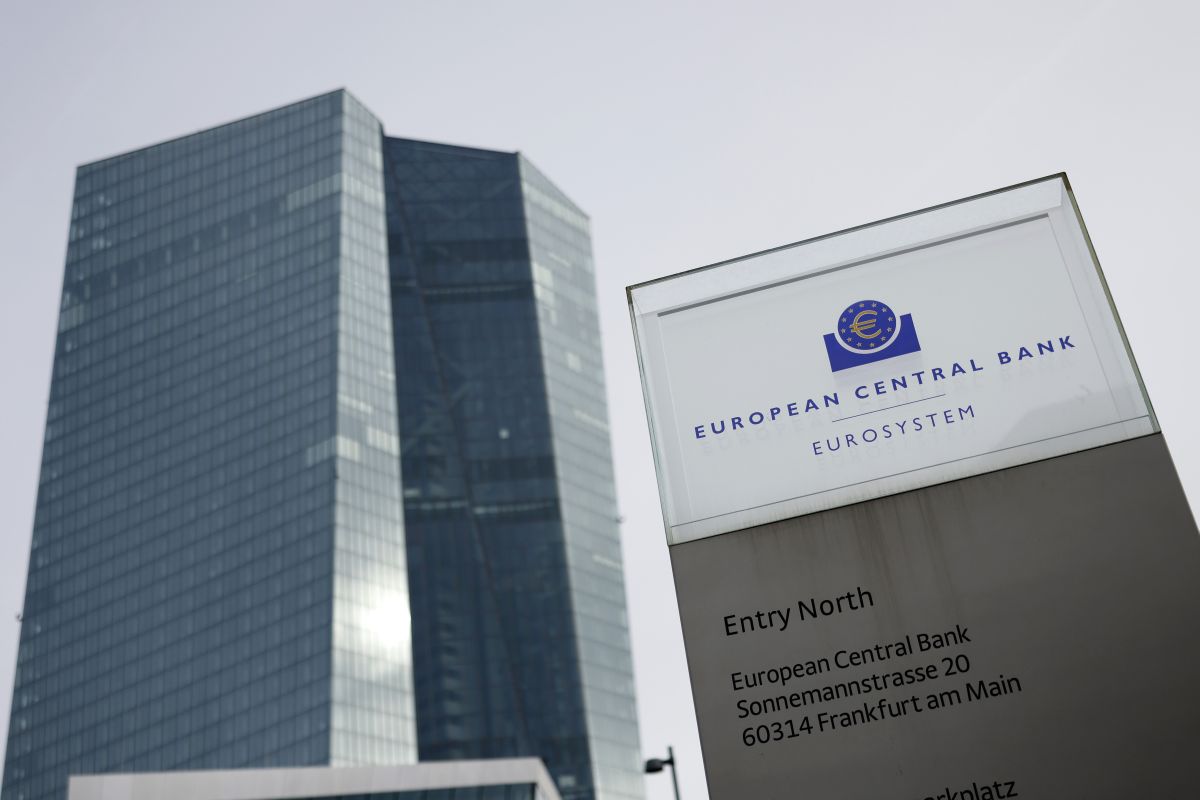 Bce, i tassi restano invariati. “Pesa l’incertezza per i dazi”