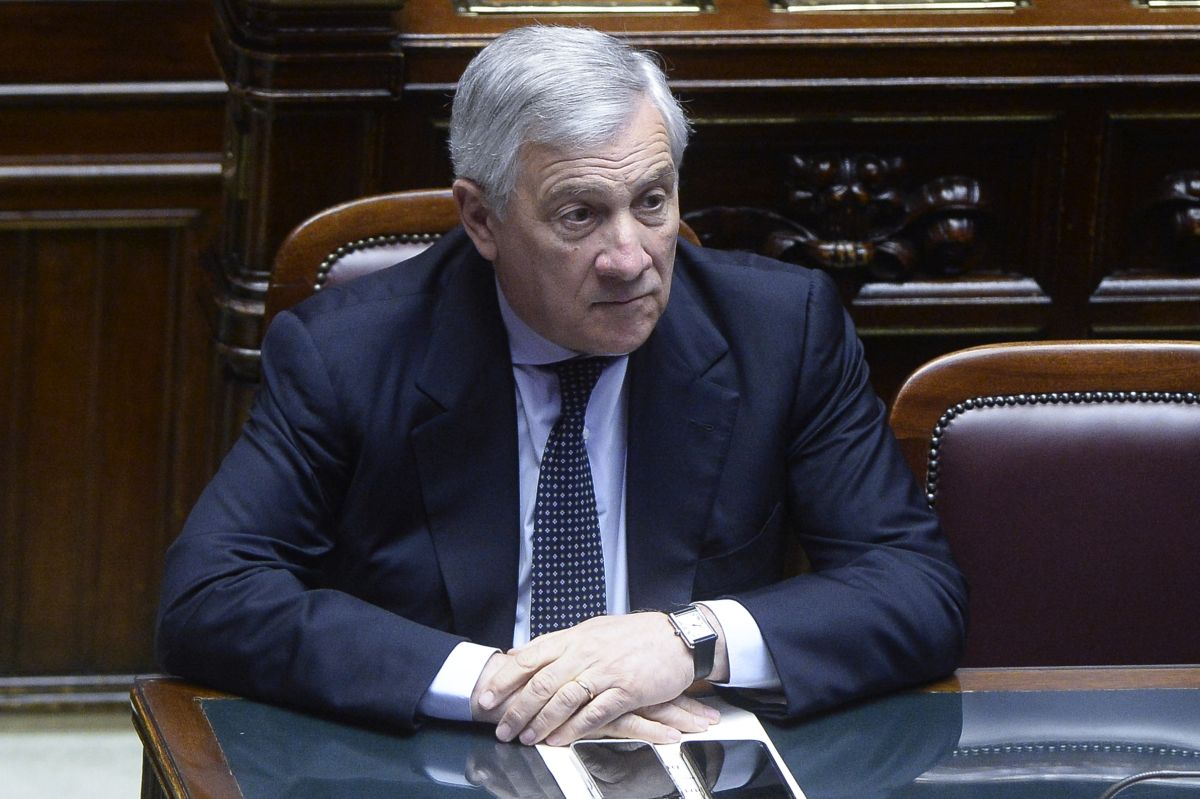 FI, Tajani “Dobbiamo essere forza di rinnovamento nella maggioranza” FI, Tajani “Dobbiamo essere forza di rinnovamento nella maggioranza”