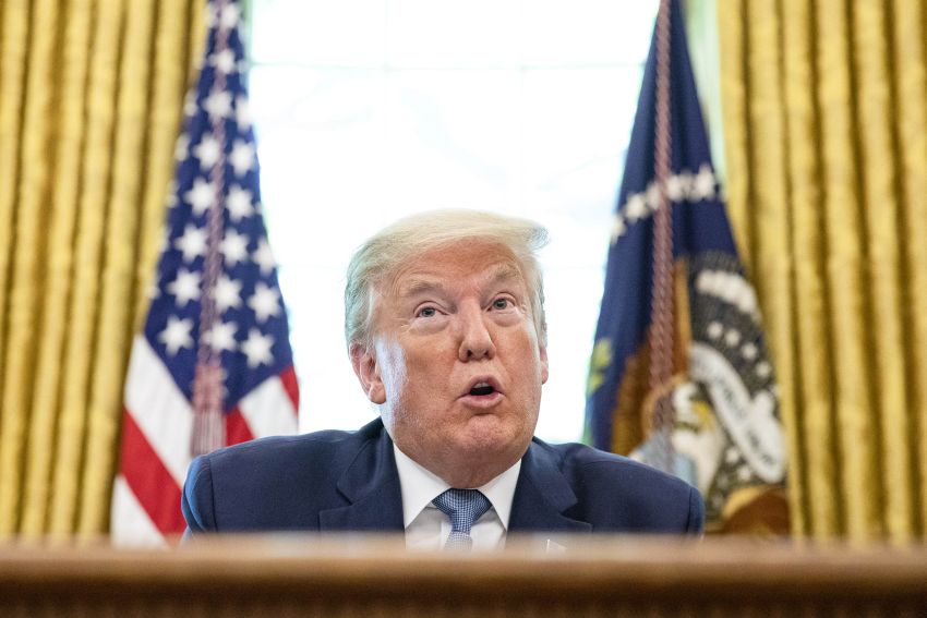 Dazi, Trump firma ordine esecutivo per nuove tariffe dal 7 agosto Dazi, Trump firma ordine esecutivo per nuove tariffe dal 7 agosto