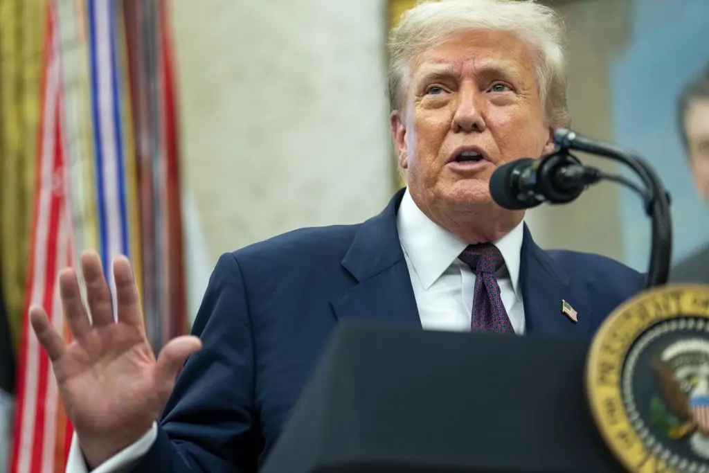 Scattano i dazi, Trump “Miliardi di dollari affluiranno negli Usa” Scattano i dazi, Trump “Miliardi di dollari affluiranno negli Usa”