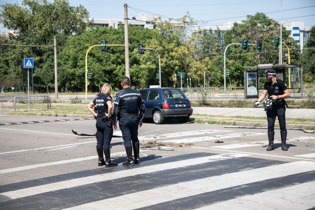 Donna investita e uccisa a Milano, fermati quattro minorenni Donna investita e uccisa a Milano, fermati quattro minorenni