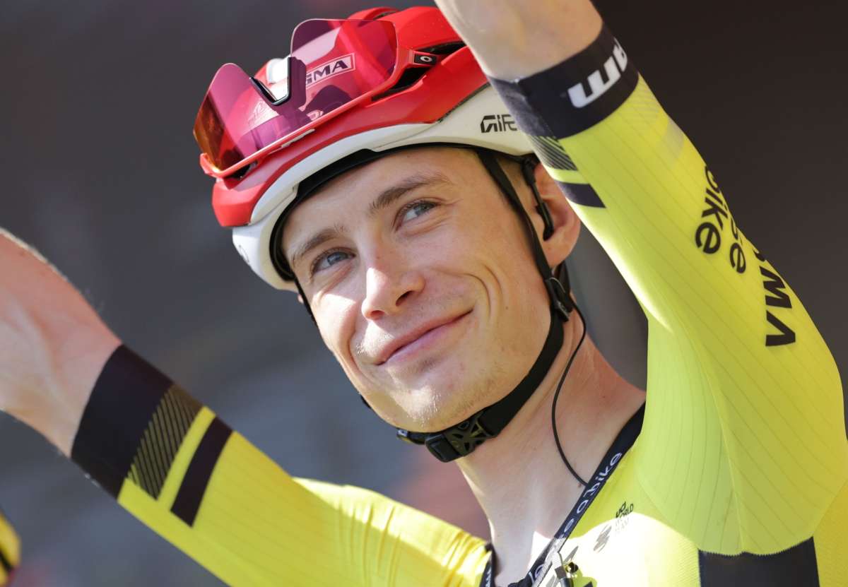 Vingegaard ‘brucià Ciccone, tappa e maglia rossa alla Vuelta Vingegaard ‘brucià Ciccone, tappa e maglia rossa alla Vuelta