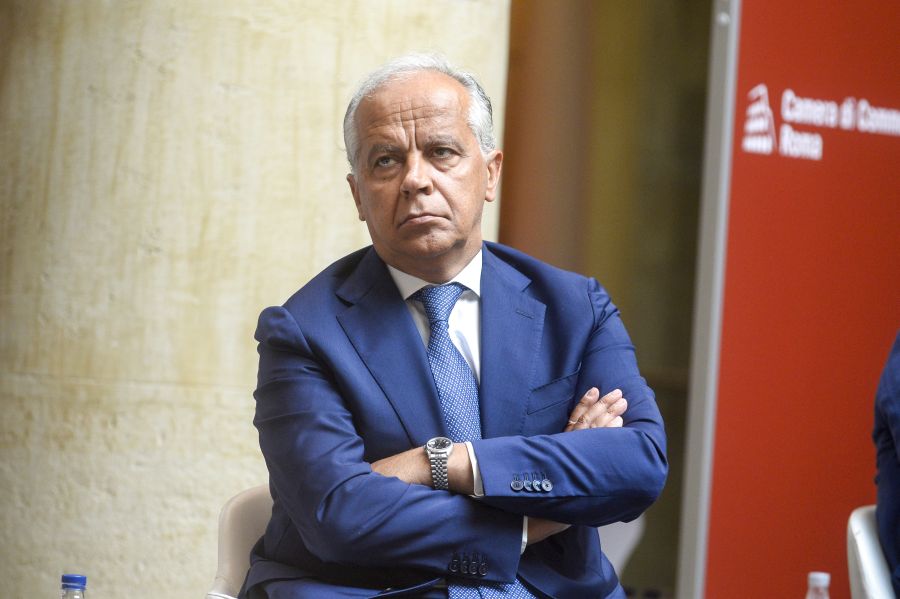 Piantedosi “Soccorsi in mare sono coordinati dallo Stato, non dalle ong” Piantedosi “Soccorsi in mare sono coordinati dallo Stato, non dalle ong”