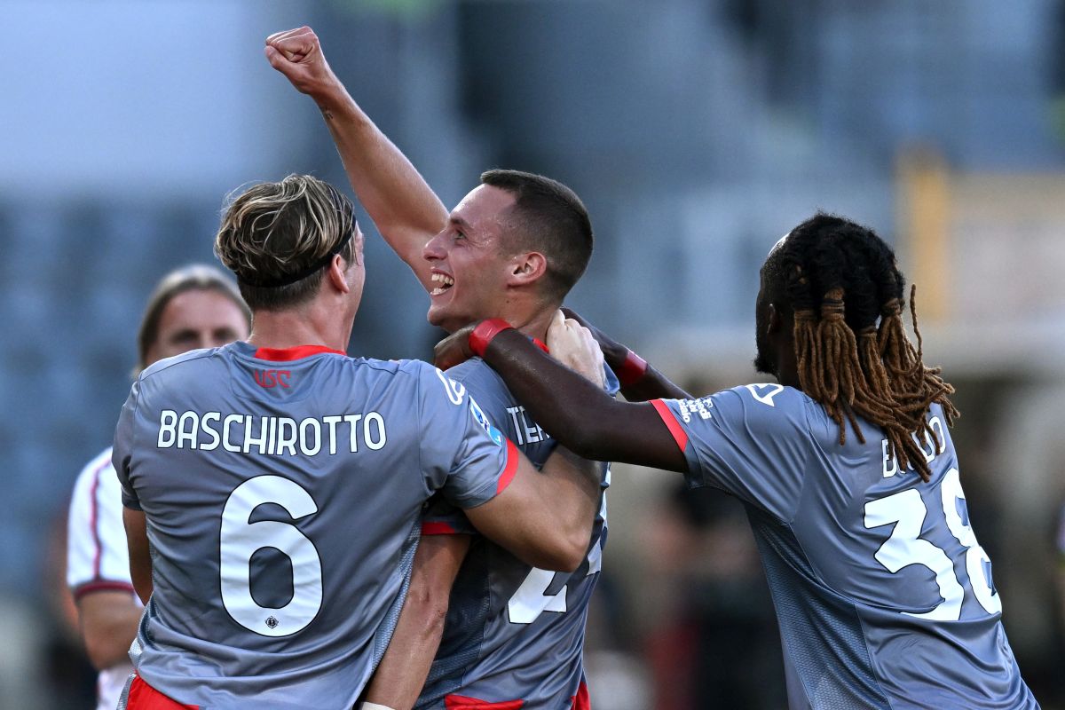 Cremonese regina per una notte, il Sassuolo cede 3-2 Cremonese regina per una notte, il Sassuolo cede 3-2