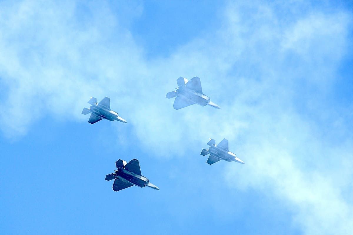 La Polonia abbatte droni russi nel suo spazio aereo La Polonia abbatte droni russi nel suo spazio aereo