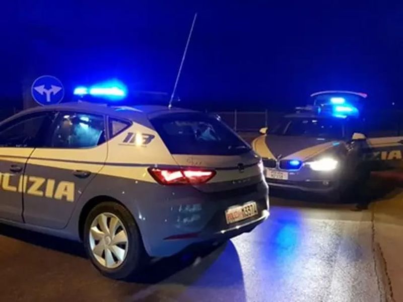 Femminicidio a Milano, 29enne uccisa dall’ex che tenta il suicidio Femminicidio a Milano, 29enne uccisa dall’ex che tenta il suicidio