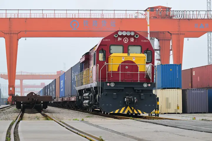 Cina: Trasporto merci ferroviario incrementato del 3,4% da gennaio a settembre Cina: Trasporto merci ferroviario incrementato del 3,4% da gennaio a settembre