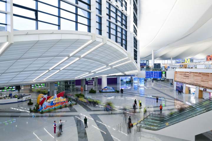 Cina: inaugurato a Urumqi centro di servizi aeroportuali per arrivi stranieri Cina: inaugurato a Urumqi centro di servizi aeroportuali per arrivi stranieri