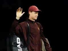 Sinner ai quarti a Parigi, Sonego si arrende a Medvedev