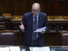 Strage Crans-Montana, il 7 gennaio un minuto di silenzio in tutte le scuole