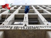 Mit “Nessun commissariamento dei porti italiani”