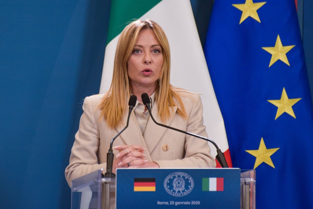 Crans Montana, Meloni “Indignata per il rilascio, serve una squadra investigativa comune”