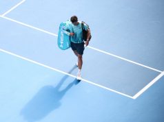 Sfortuna Musetti, vince i primi due set con Djokovic ma poi si ritira