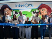 Toy Story 5 viaggia con Intercity, svelato il nuovo treno dedicato al film