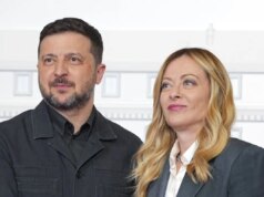 Ucraina, Meloni incontra Zelensky “Impegno al fianco di Kiev per una pace giusta”