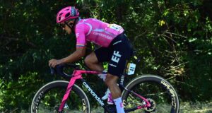 Al Tour Carapaz vince la 18^ tappa, Pogacar saldamente in maglia gialla