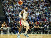 LeBron James giocherà nei Philadelphia 76ers