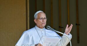 Ucraina, Papa “E’ tempo di fermare la spirale di violenza”