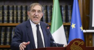 La Russa “Centrodestra avrà numeri per battere sinistra a prescindere da Vannacci”