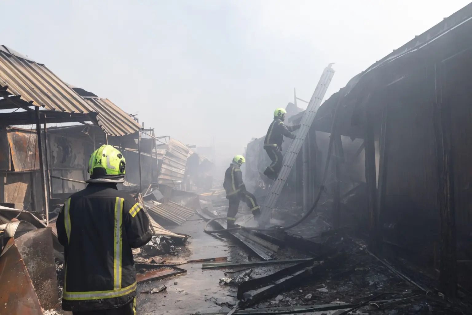 Attacco russo su Kiev con almeno 12 morti, colpito ospedale pediatrico