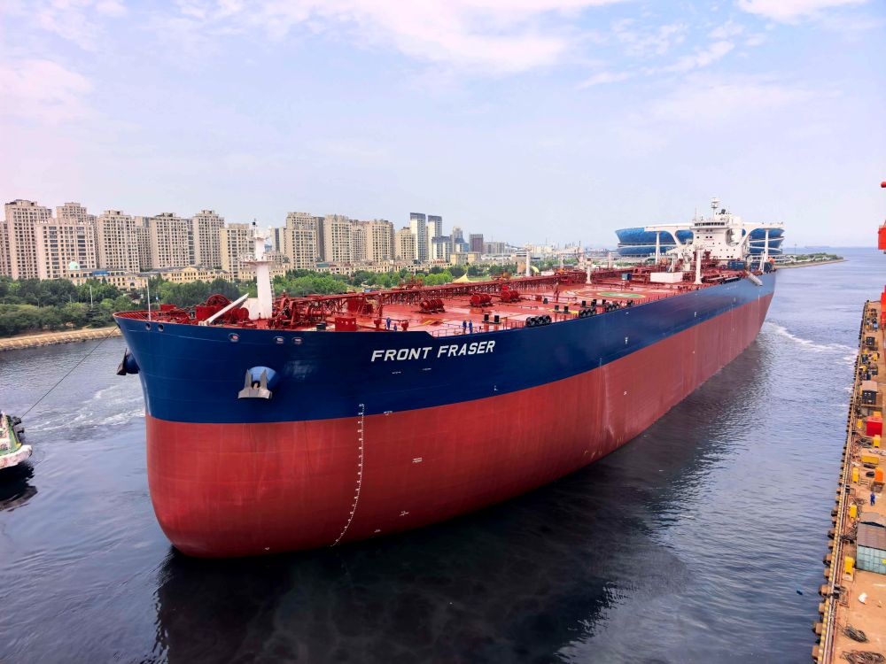 Cina, realizzata una superpetroliera da 300.000 tonnellate